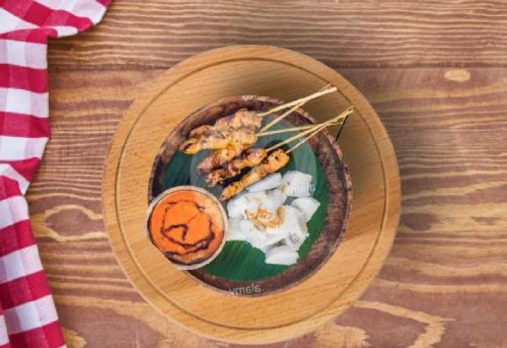 Rekomendasi Sate Ayam di Solo: Tempat Terlezat & Tips Hemat