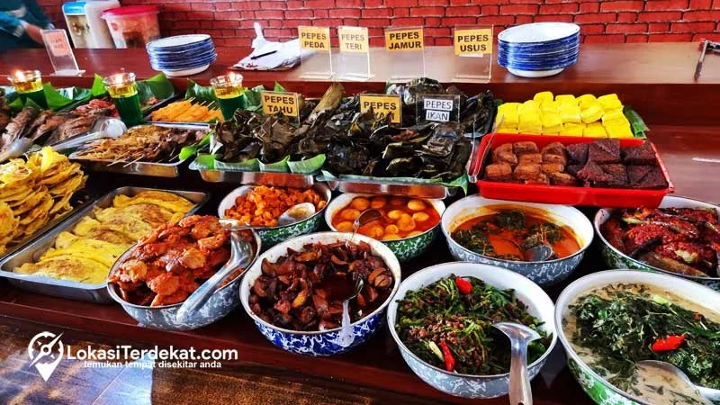 Tempat Kuliner Lokal di Bandung yang Wajib Dicoba untuk Pecinta Makan